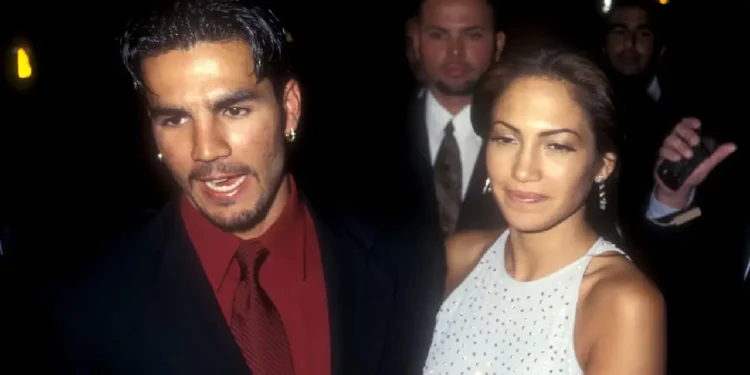 «El problema eres tú»: Primer esposo de Jennifer López explota contra la actriz y la acusa de engañarlo