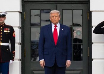 Trump reitera disposición de dialogar con Maduro: «Hablo con todo el mundo»