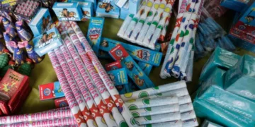 Bomberos advierten que vender fuegos artificiales a menores puede acarrear penas de cárcel