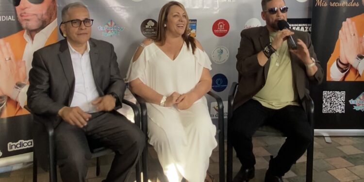 Enrique Barrios reconquista la salsa con “Mis recuerdos” 360°