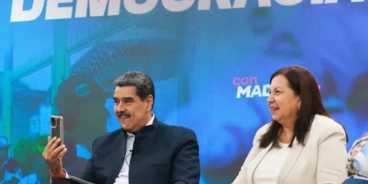 Maduro: «No van a poder con Venezuela. Somos invencibles»