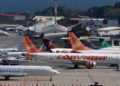 Venezuela insta a aerolíneas a reanudar sus vuelos antes del mediodía del miércoles