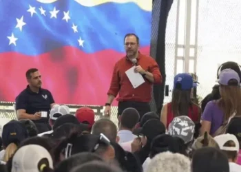Debaten proyectos comunitarios que serán votados en consulta popular en Venezuela