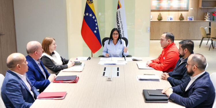 Vicepresidenta Delcy Rodríguez destaca crecimiento sostenido en el sector de los hidrocarburos