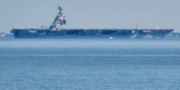 Portaaviones USS Gerald R. Ford ya llegó al Caribe con «4.000 marinos y docenas de aeronaves tácticas»