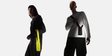 Apple lanza un «bolsillo» para el iPhone: parece una media y cuesta más de USD 200