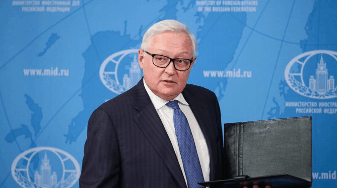 «Mantenemos abiertos todos los canales de comunicación»: Rusia vuelve a respaldar a Venezuela