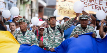 El chavismo se moviliza para rechazar la confiscación de buque petrolero