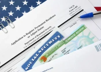 Trump suspende solicitudes migratorias de ciudadanos de 19 países, incluido Venezuela