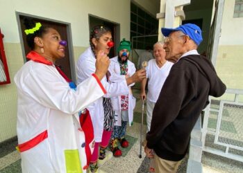 Doctor Yaso celebra 20 años de alegría y solidaridad