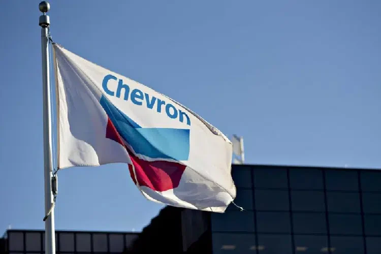 Chevron se mantiene firme pese a tensiones entre Venezuela y EEUU