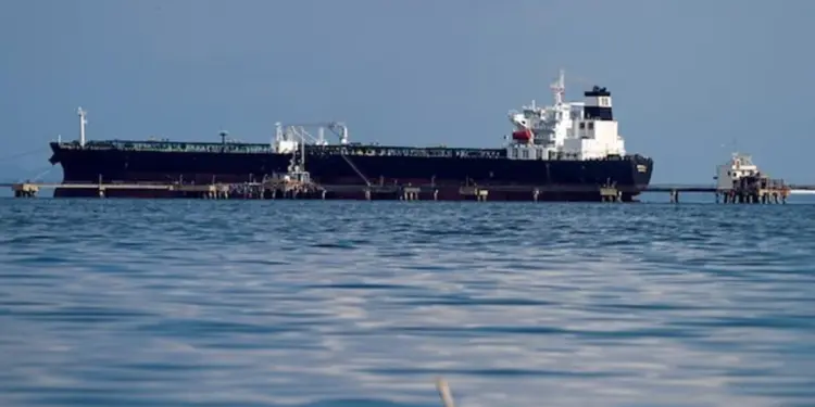 Chevron avanza con envíos de crudo desde Venezuela pese a tensiones con EE.UU.