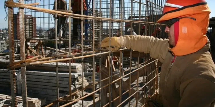 Cámara Bolivariana reporta un crecimiento del 34% en el sector construcción al cierre de 2025