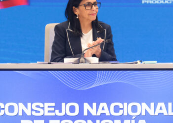 Delcy Rodríguez considera «vergonzoso» que un venezolano agradezca el ataque de EEUU