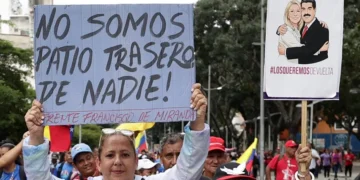 El chavismo vuelve a las calles y llama a no claudicar hasta que EE.UU. libere a Maduro