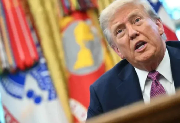 Trump dice que Cuba «dejará de recibir petróleo y dinero» de Venezuela