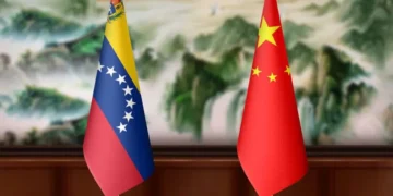China dice que la cooperación con Venezuela es “honesta y legítima”