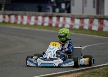 Alessandro González protagoniza destacada remontada en una grilla de 28 pilotos en Valencia