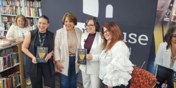 Laura La Rosa presenta su libro «Las 3 V de la Cultura Organizacional»: Una guía estratégica para transformar el ADN de las empresas