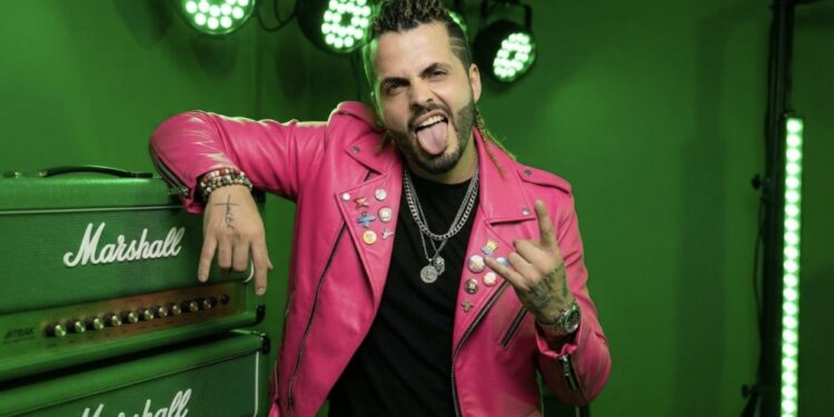 Oskar Lares Celebra Su Primer Millón De Reproducciones En Youtube Con “¡BOOM!”