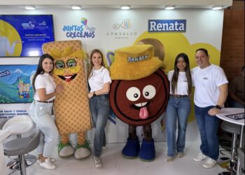 Renata llenó de diversión y felicidad la jornada de salud mental «Juntos Crecemos» en Fe y Alegría de La Vega de la mano de A Tu Salud
