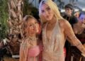 La cantante venezolana Anny deslumbra en la alfombra roja de los Premios Juventud 2026