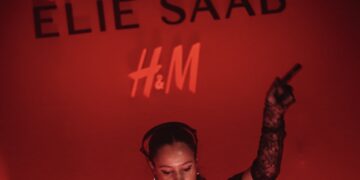 H&M y ELIE SAAB celebran su colaboración en el histórico Palais Brongniart  de París