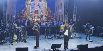 Caibo hizo vibrar El Hatillo con un emotivo reencuentro en el arranque de “La del Sol Amada”