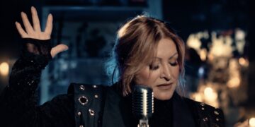 Ana Boleros lleva “El triste” del romanticismo al rock